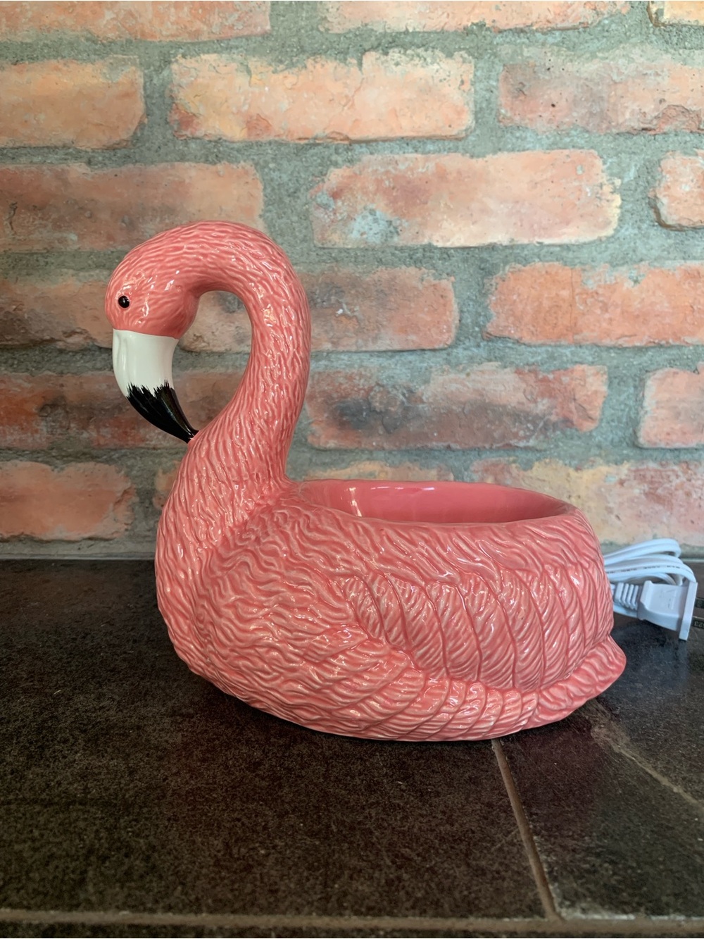 SCENTSY PINK FLAMINGO WAX WARMER